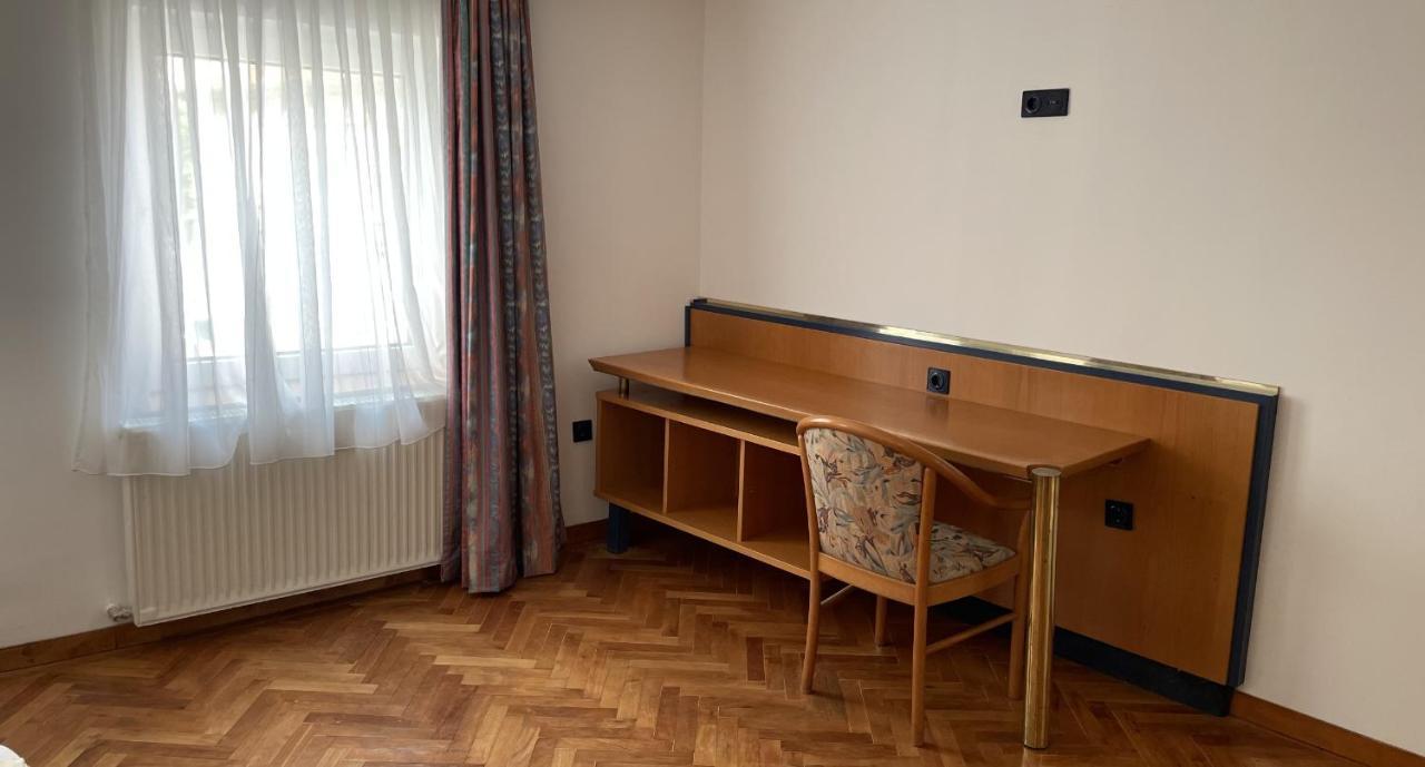 Z House Daire Sibiu Dış mekan fotoğraf